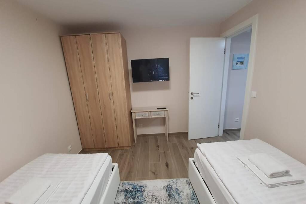 Apartment Punta Skala Villa Valentina Petrčane Exterior foto